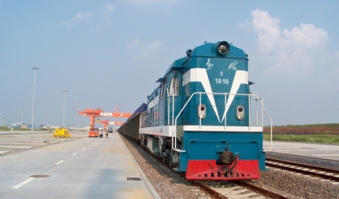 Train Container Distribution Hub in Qingdao,China