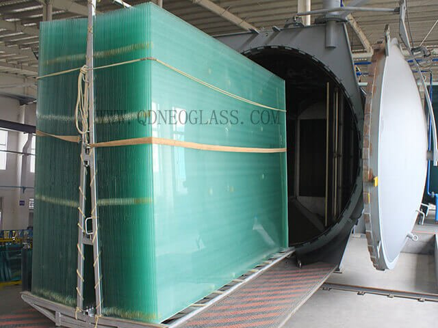 Clear Laminated Glass-AS/NZS 2208: 1996, CE, ISO 9002
