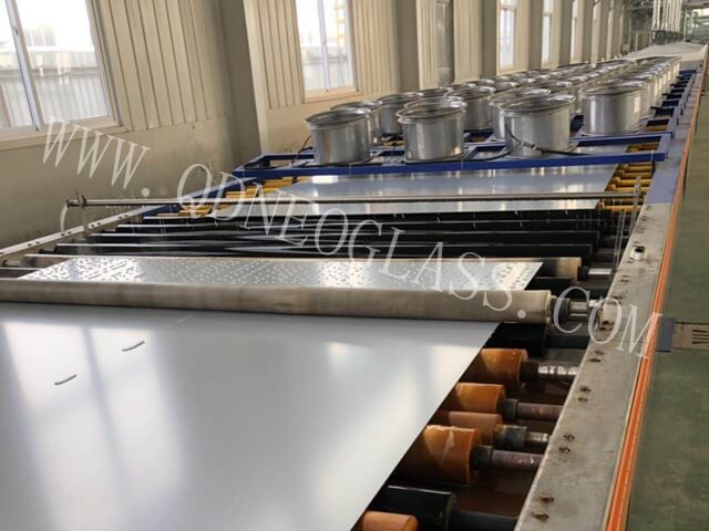 Silver Mirror Glass, Copper Free Silver Mirror, Lead Free Silver Mirror, Cut to Size Silver Mirror, Vinyl Back CAT I Silver Mirror, Vinyl back Cat II Silver Mirror, China Silver Mirror Manufacturer, China Silver Mirror Factory, China Silver Mirror Supplier, China High Quality Silver Mirror, Laminated Silver Mirror Glass, Safety Silver Mirror,Shower Room Mirror, Bathroom Mirror, Dancing Room Mirror