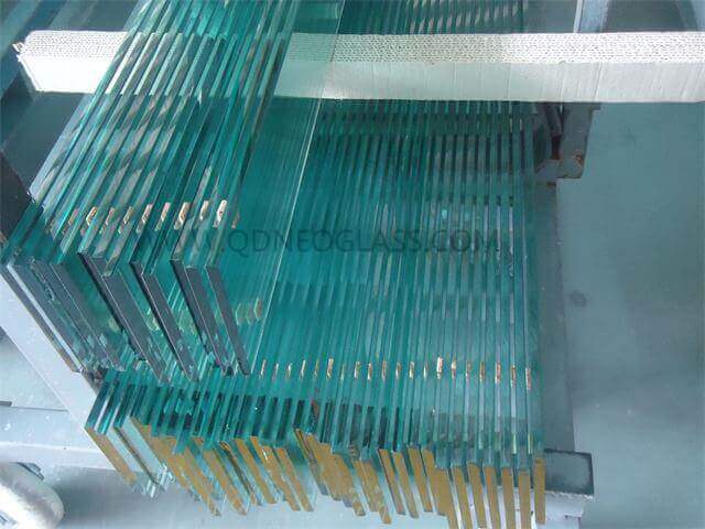 Louvre Glass Shelf for Window and Door