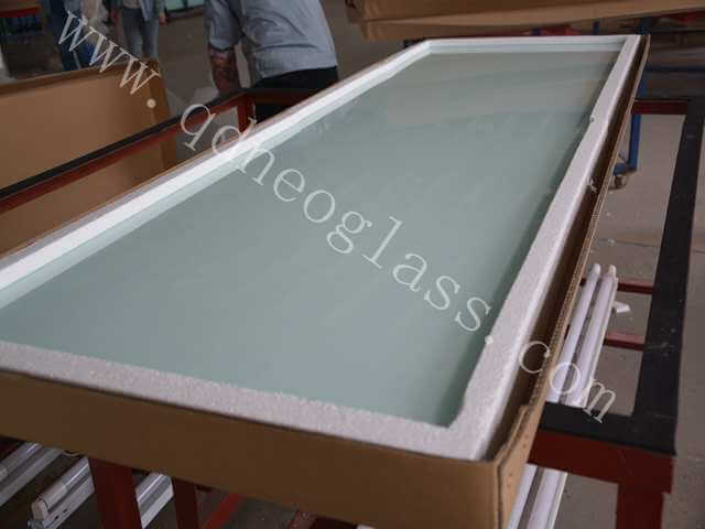Tempered Glass in Individual Package For Enclosure, Fencing, Balcony, Balustrade & Stair Rainling-AS/NZS 2208: 1996, CE, ISO 9002