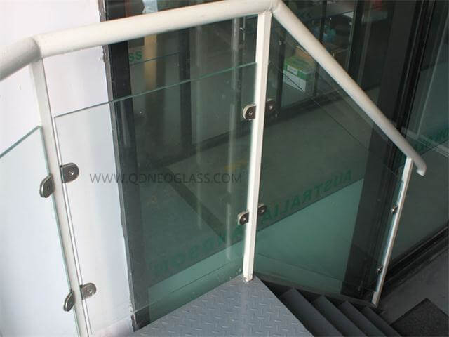 Custom-Made Toughened Laminated Balustrade Glass with Holes 