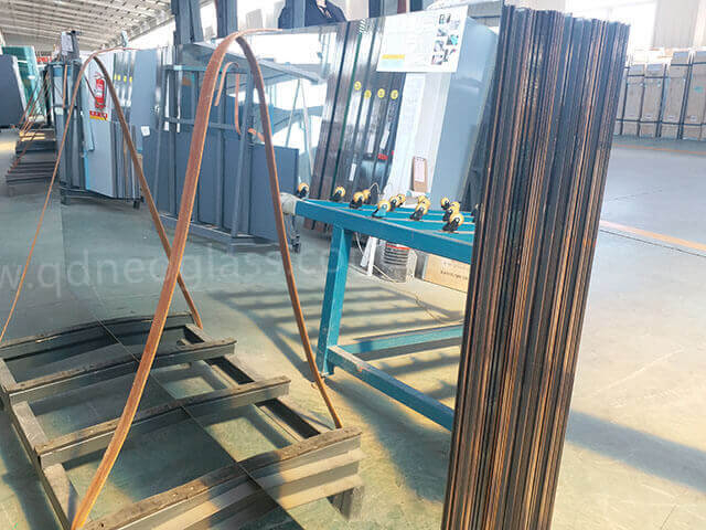 Laminated Mirror Glass-AS/NZS 2208: 1996, CE, ISO 9002